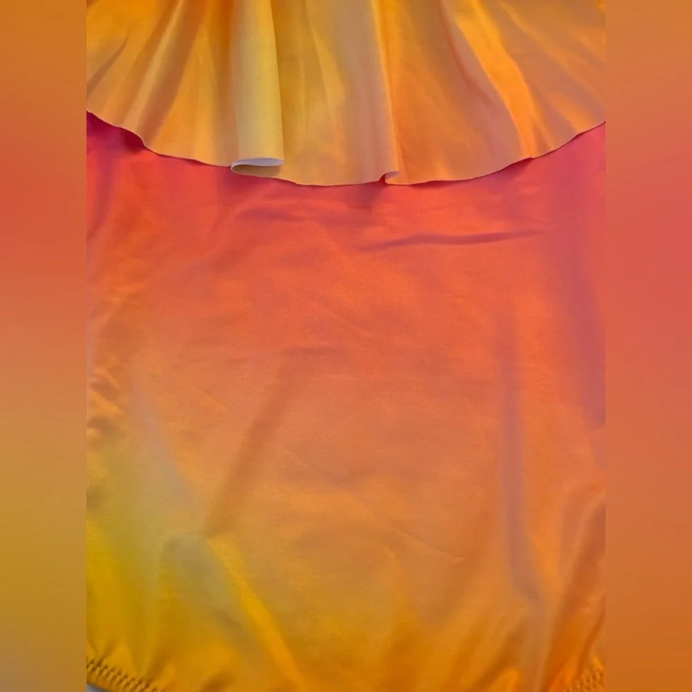 NWT and in Plastic Stella Girl 4 yrs One-Piece UPF 50+ Neon Ombré Swimsuit